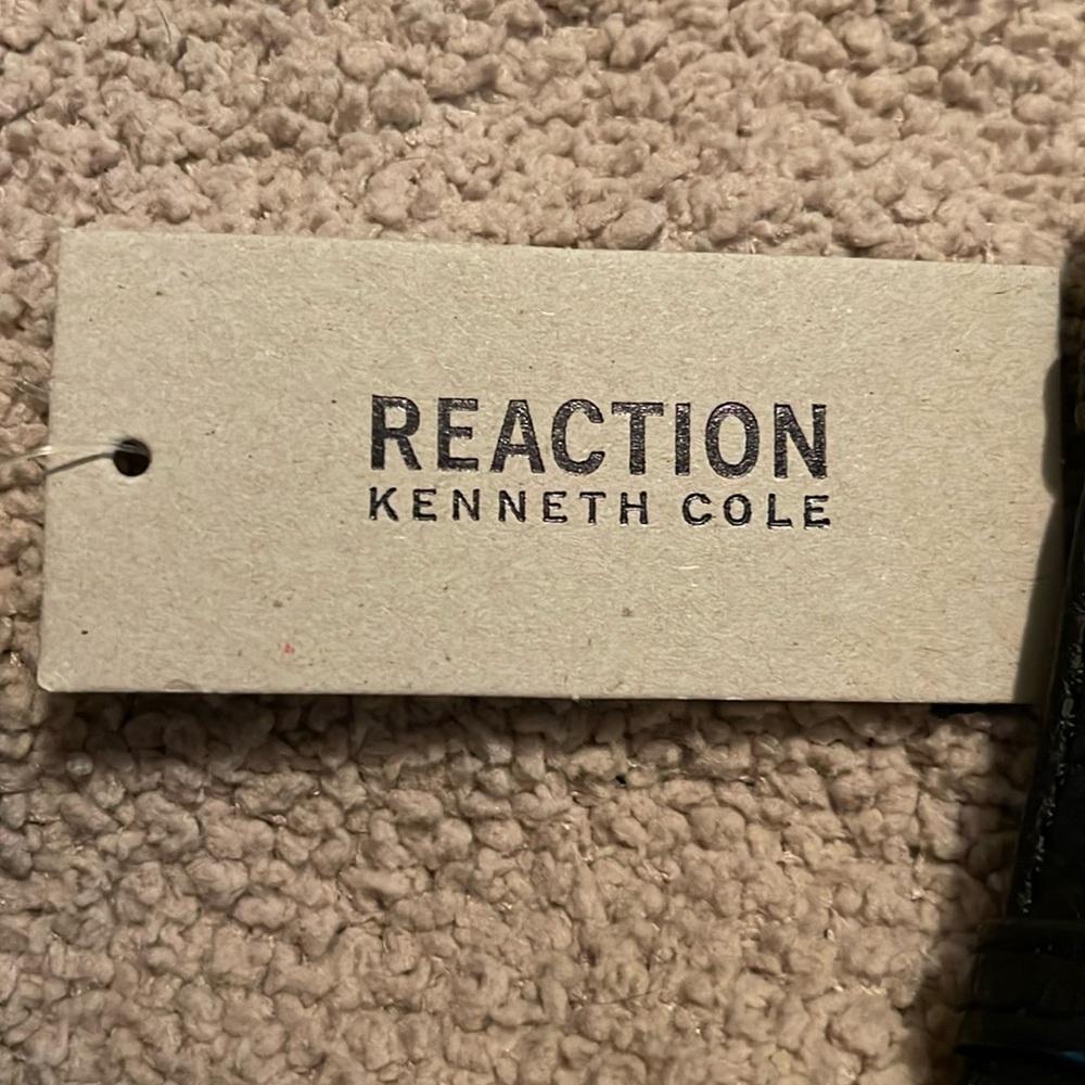 REACTION KENNETH COLE Purse - Picture 5 of 7